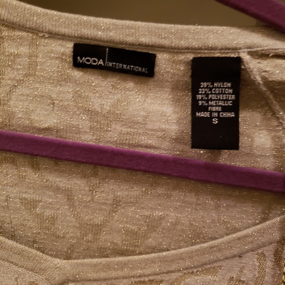 Dress - Picture 2 of 4